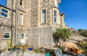 Photo 32- click for photo gallery